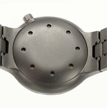 IWC Ocean 2000 case back