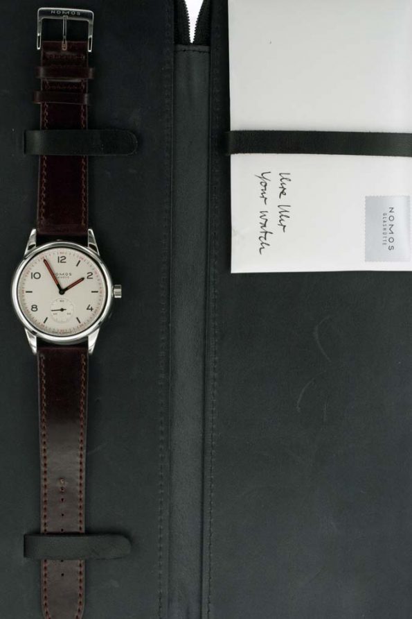 Nomos in box